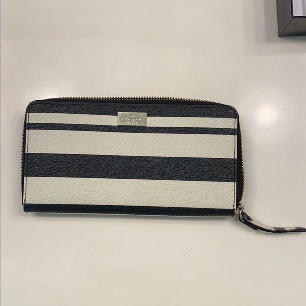Kate spade wallet